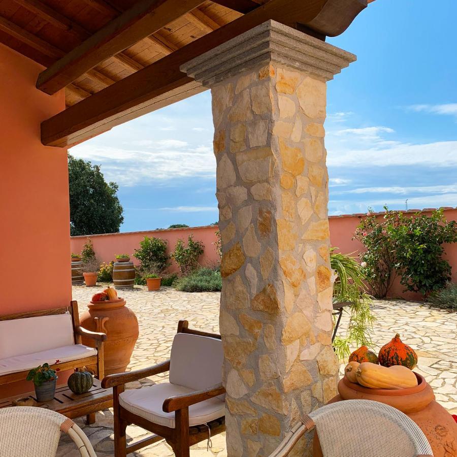Casale La Rovere Montalto di Castro Bagian luar foto
