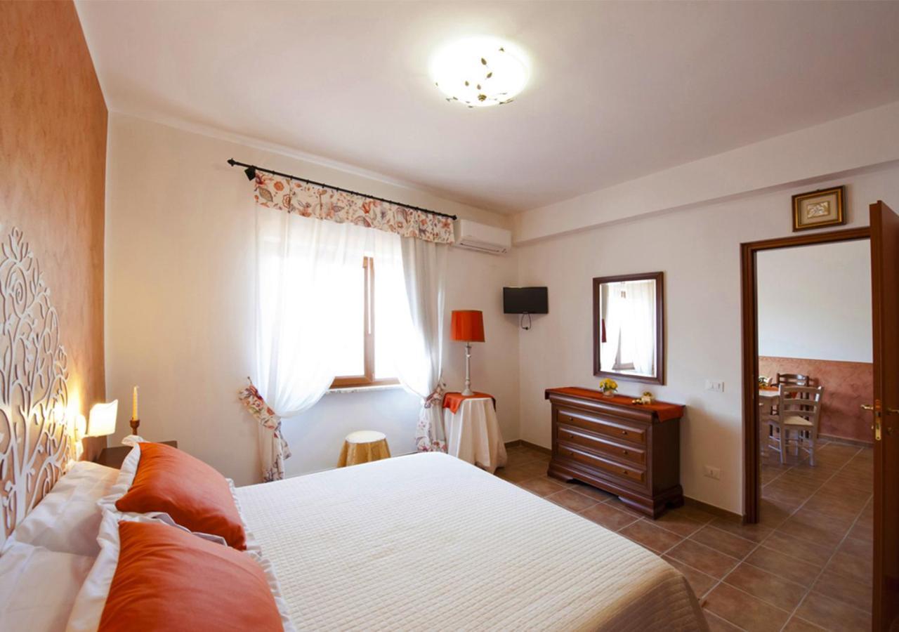 Casale La Rovere Montalto di Castro Bagian luar foto